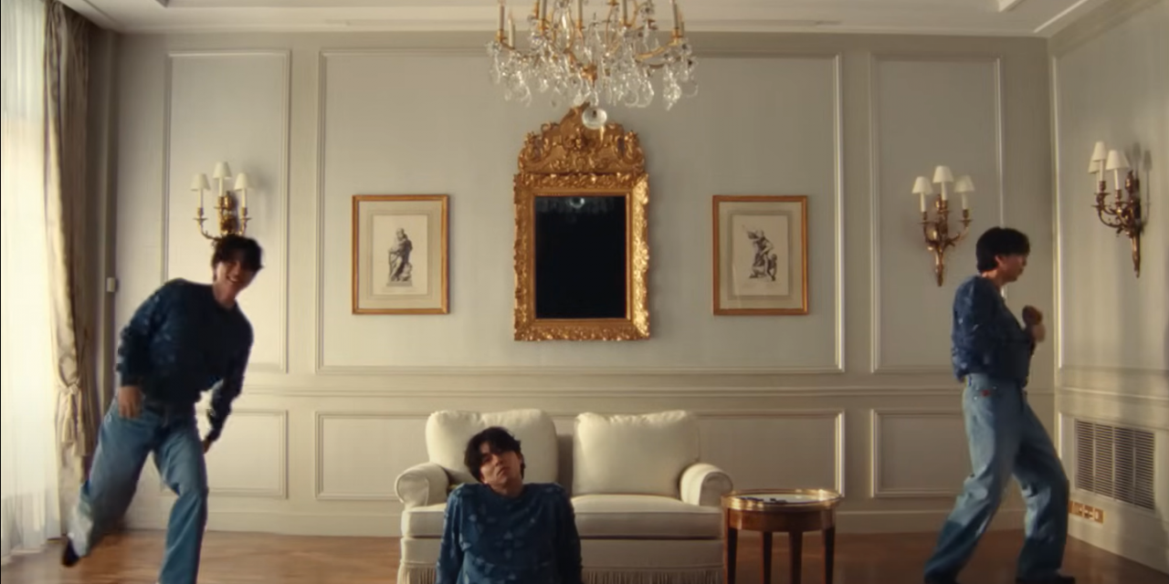 LVMH: Gong Yoo at the Men’s Spring-Summer 2025 Show